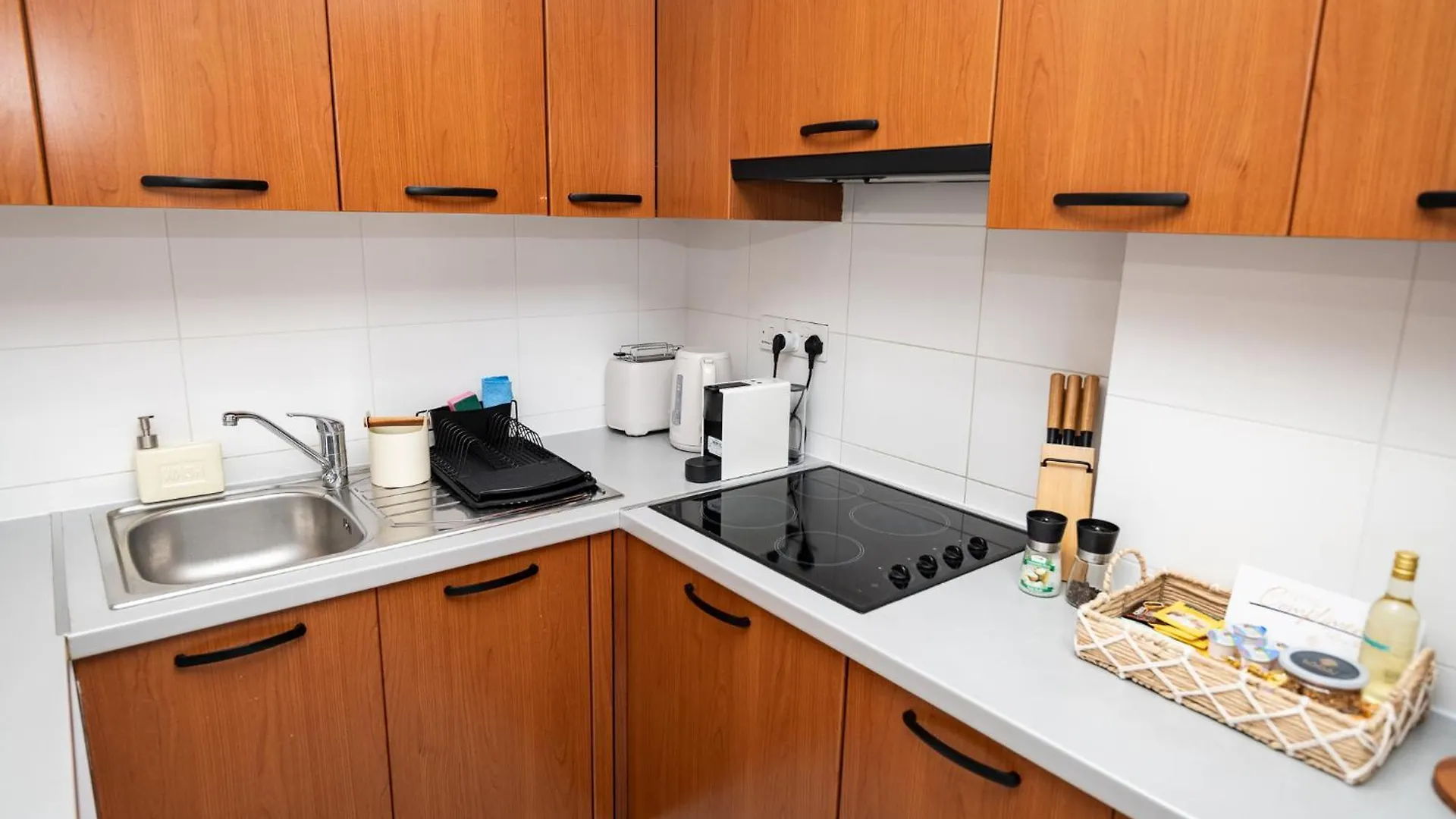 Apartment Lazuli Sea View Beachfront Ap 21 Larnaca