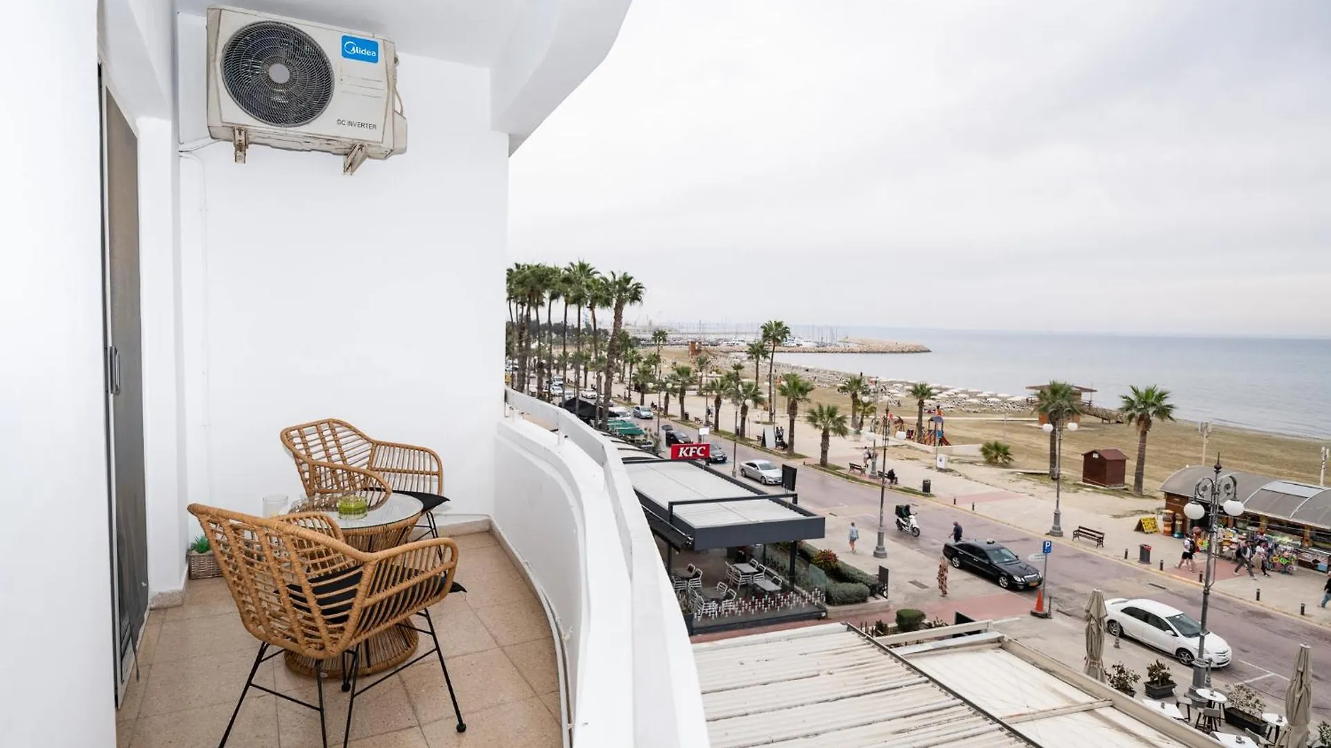 Lazuli Sea View Beachfront Ap 21 Larnaca Apartment