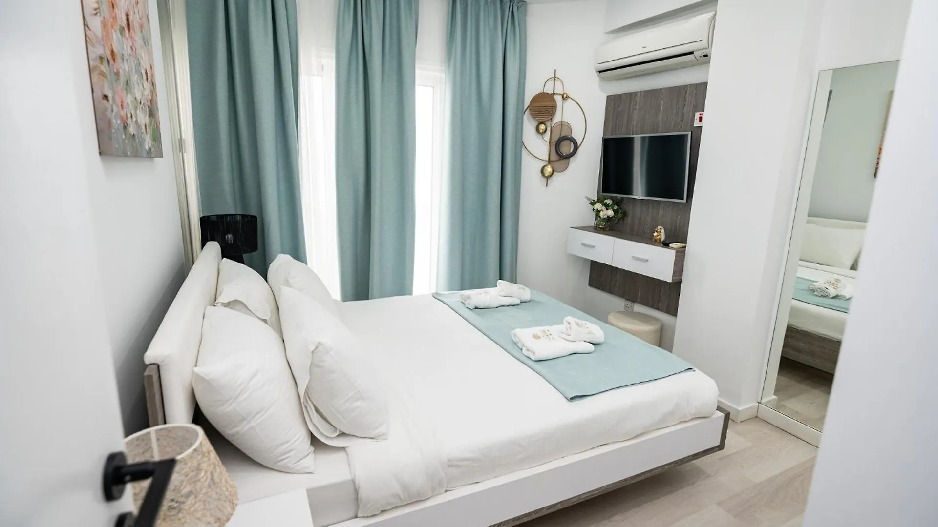 Lazuli Sea View Beachfront Ap 21 Larnaca Apartment