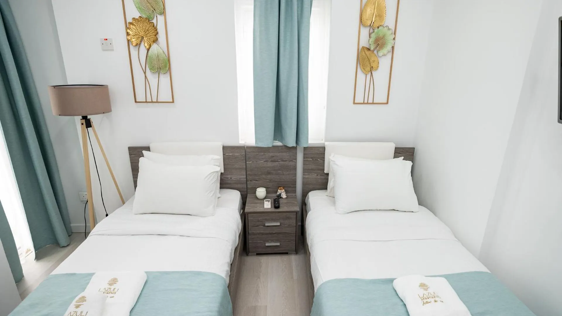 Lazuli Sea View Beachfront Ap 21 Larnaca