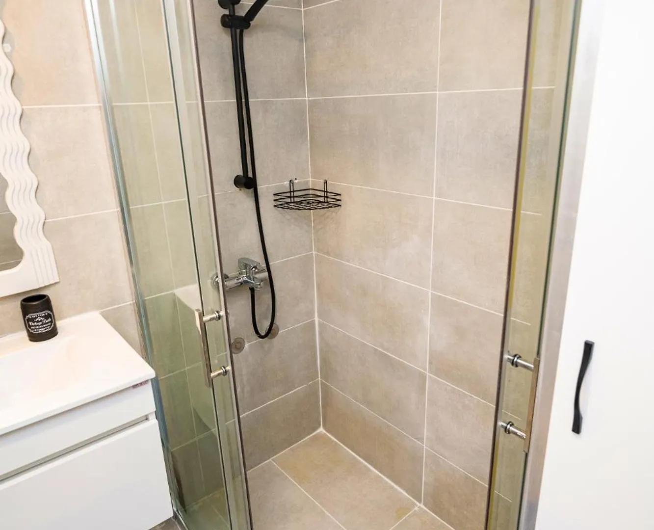 Apartment Lazuli Sea View Beachfront Ap 21 Larnaca Cyprus